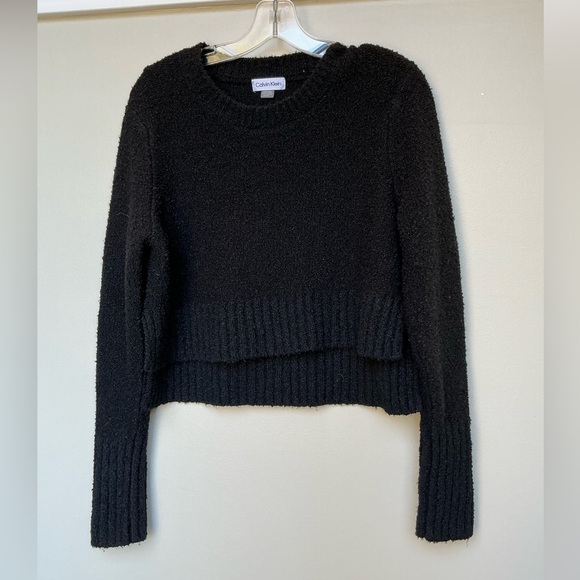 Calvin Klein Sweaters - Calvin Klein black crop sweater